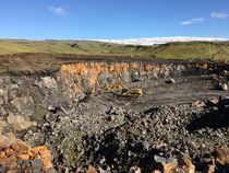 Náman Sólheimaheiði, nr. 22545. Bergnáma sunnan við Mýrdalsjökul þar sem unnið er rofvarnargrjót (Ljósm. Gunnar Bjarnason)